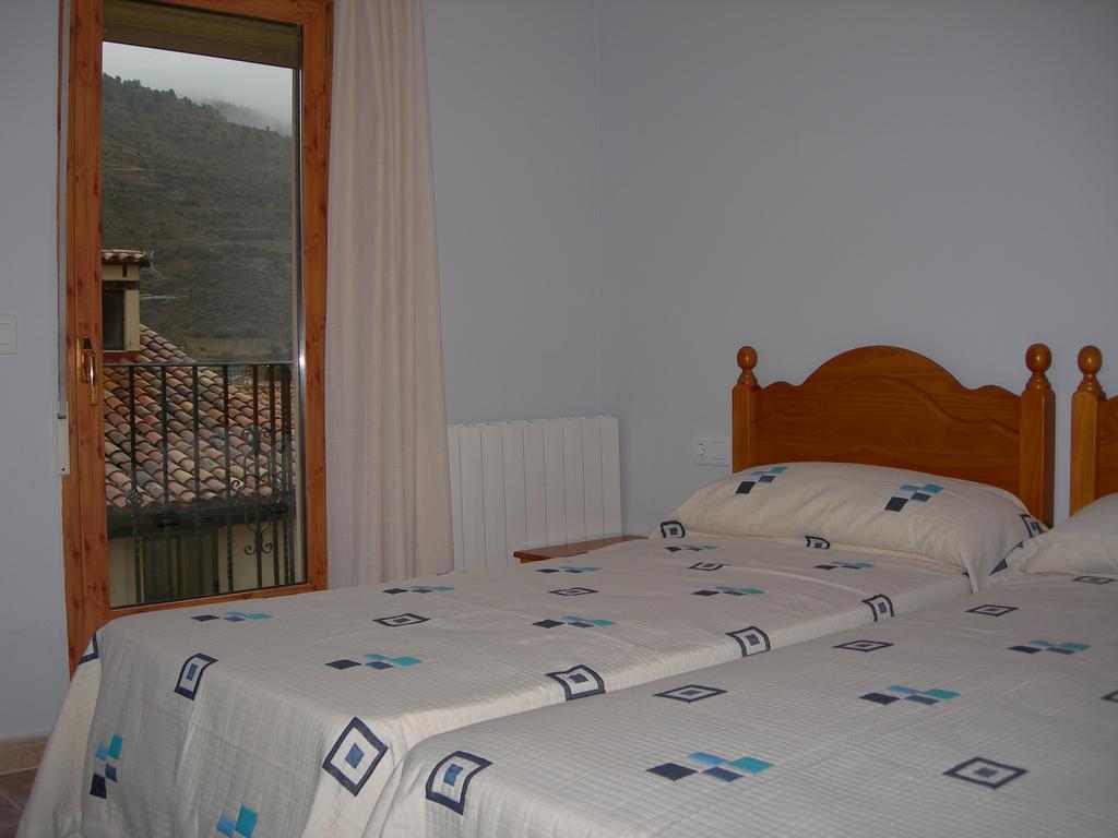 Apartamentos Turisticos Rosario Camarena de la Sierra Kültér fotó
